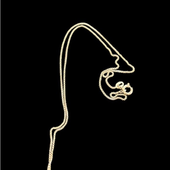 Sterling silver Star of David charm on 20” necklace - Picture 3 of 3